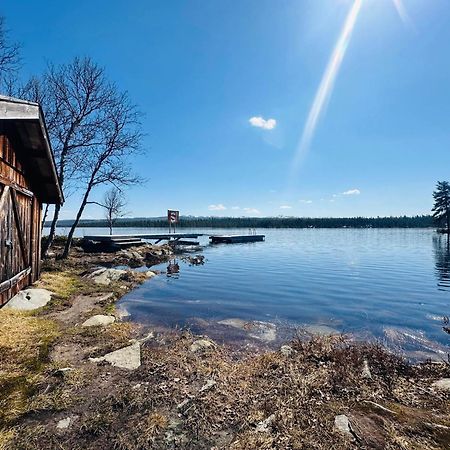 Nydelig Perle Pa Naturskjonne Buvassbrenna, Несбиен Экстерьер фото